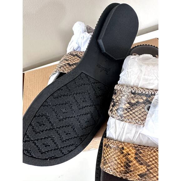 New Zodiac Frida Sandals Womens Buckled Two-Band Slide Sz 7 Round toe Cushioned - Picture 5 of 8